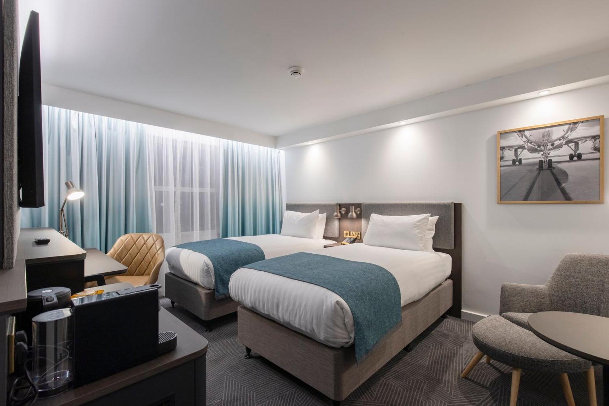 Holiday Inn Bristol Airport By Ihg Redhill  Eksteriør bilde