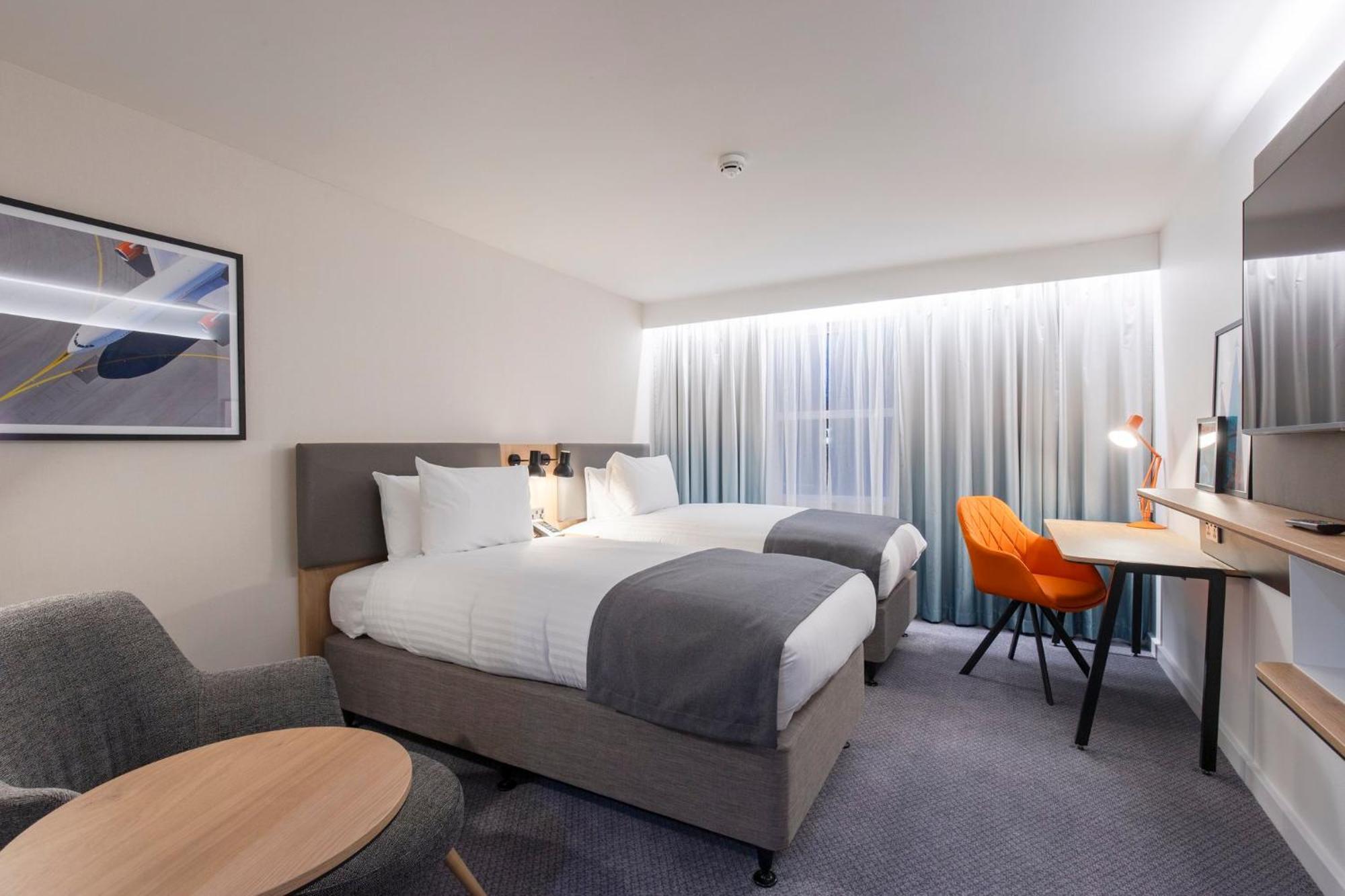 Holiday Inn Bristol Airport By Ihg Redhill  Eksteriør bilde