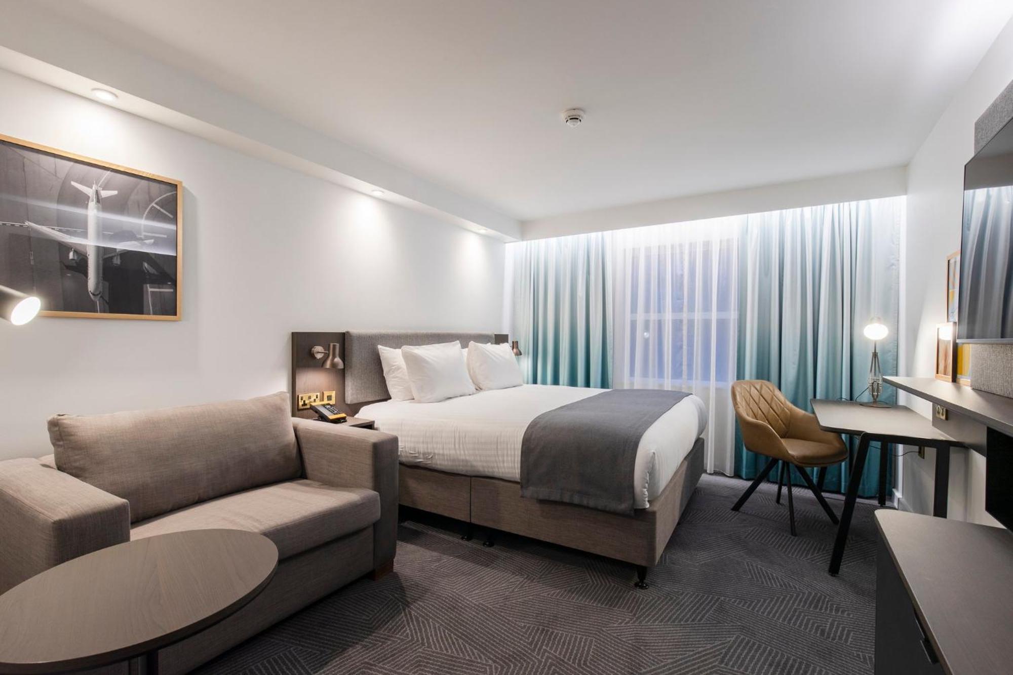 Holiday Inn Bristol Airport By Ihg Redhill  Eksteriør bilde
