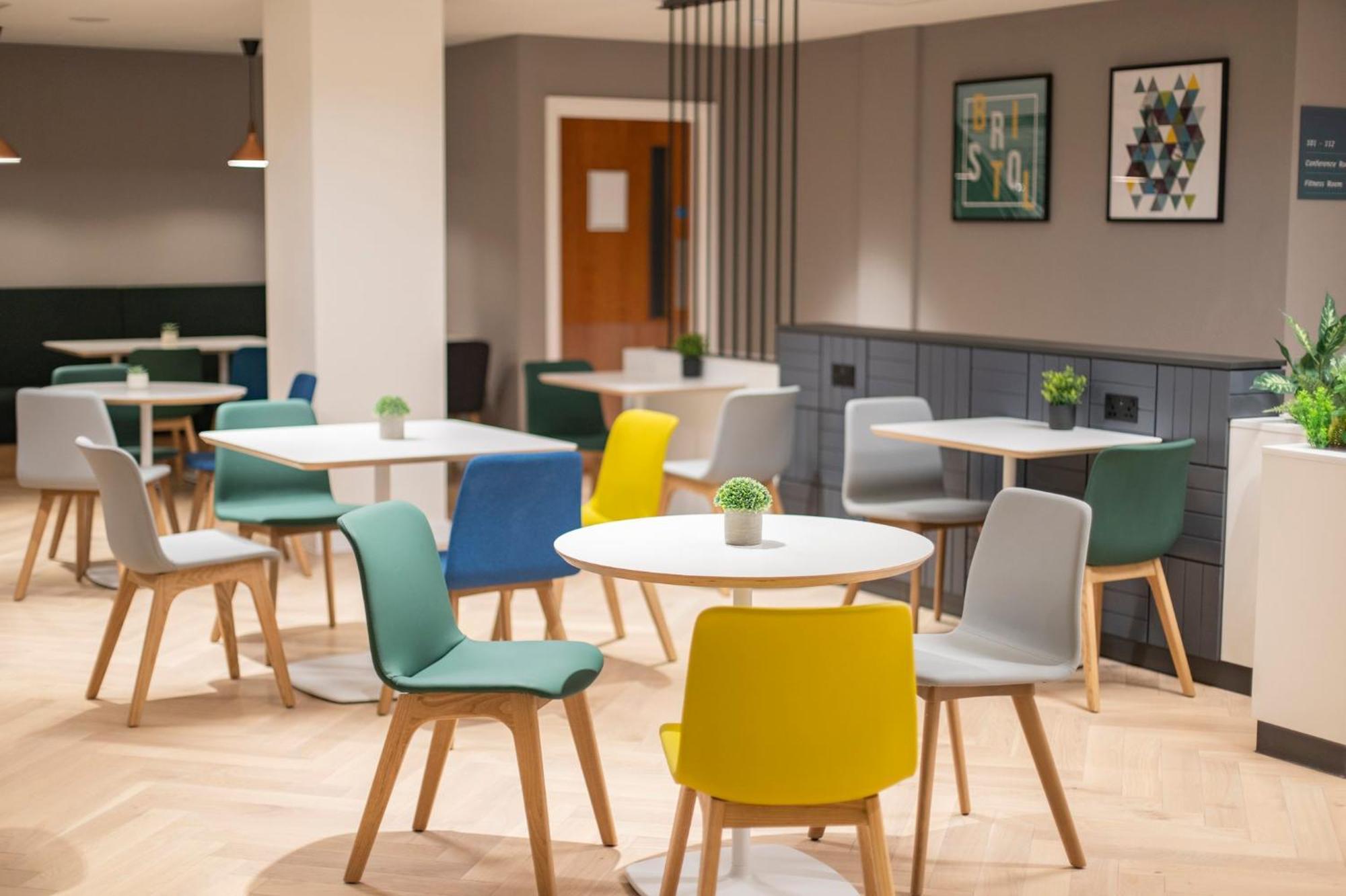 Holiday Inn Bristol Airport By Ihg Redhill  Eksteriør bilde