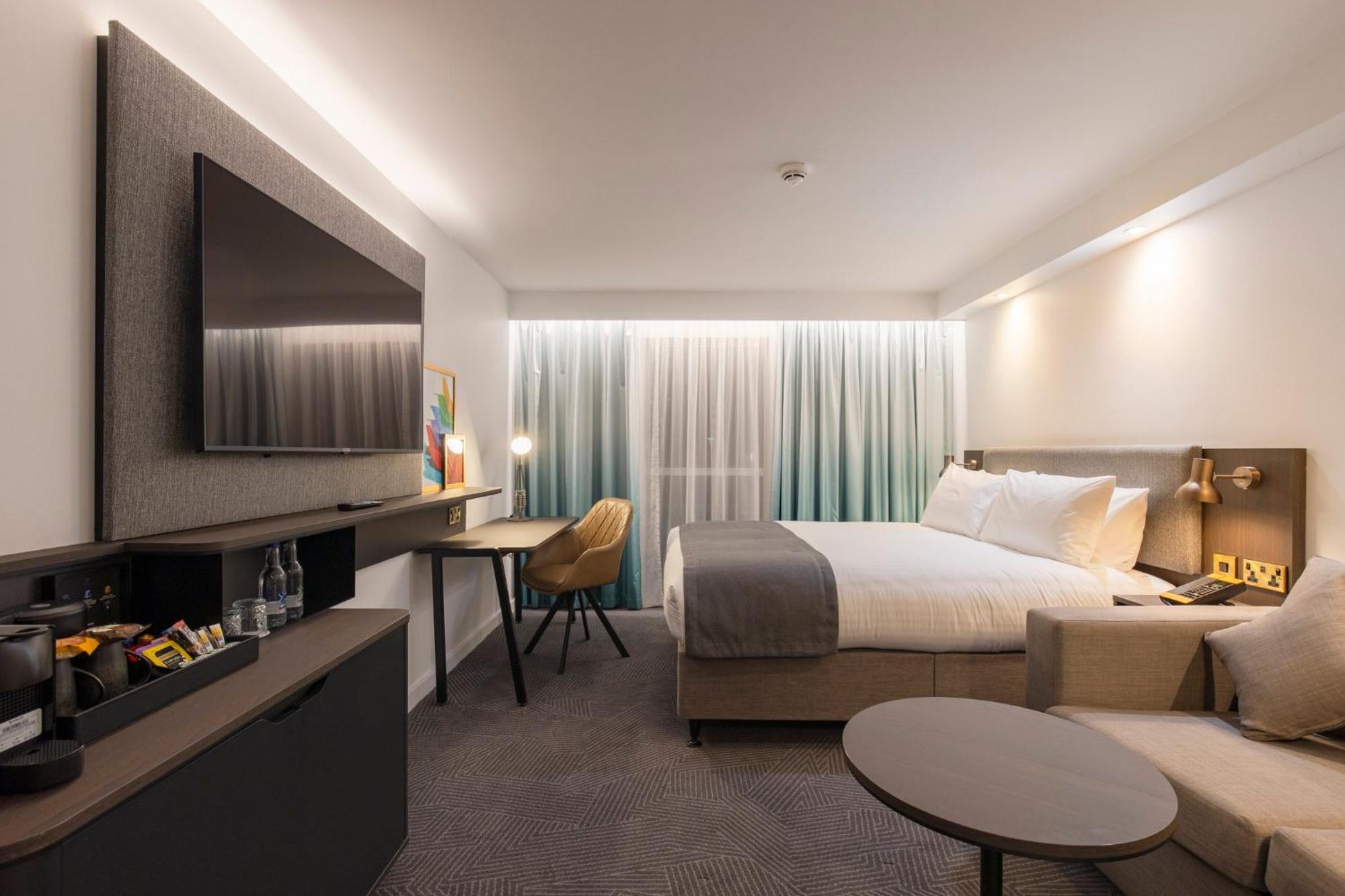Holiday Inn Bristol Airport By Ihg Redhill  Eksteriør bilde