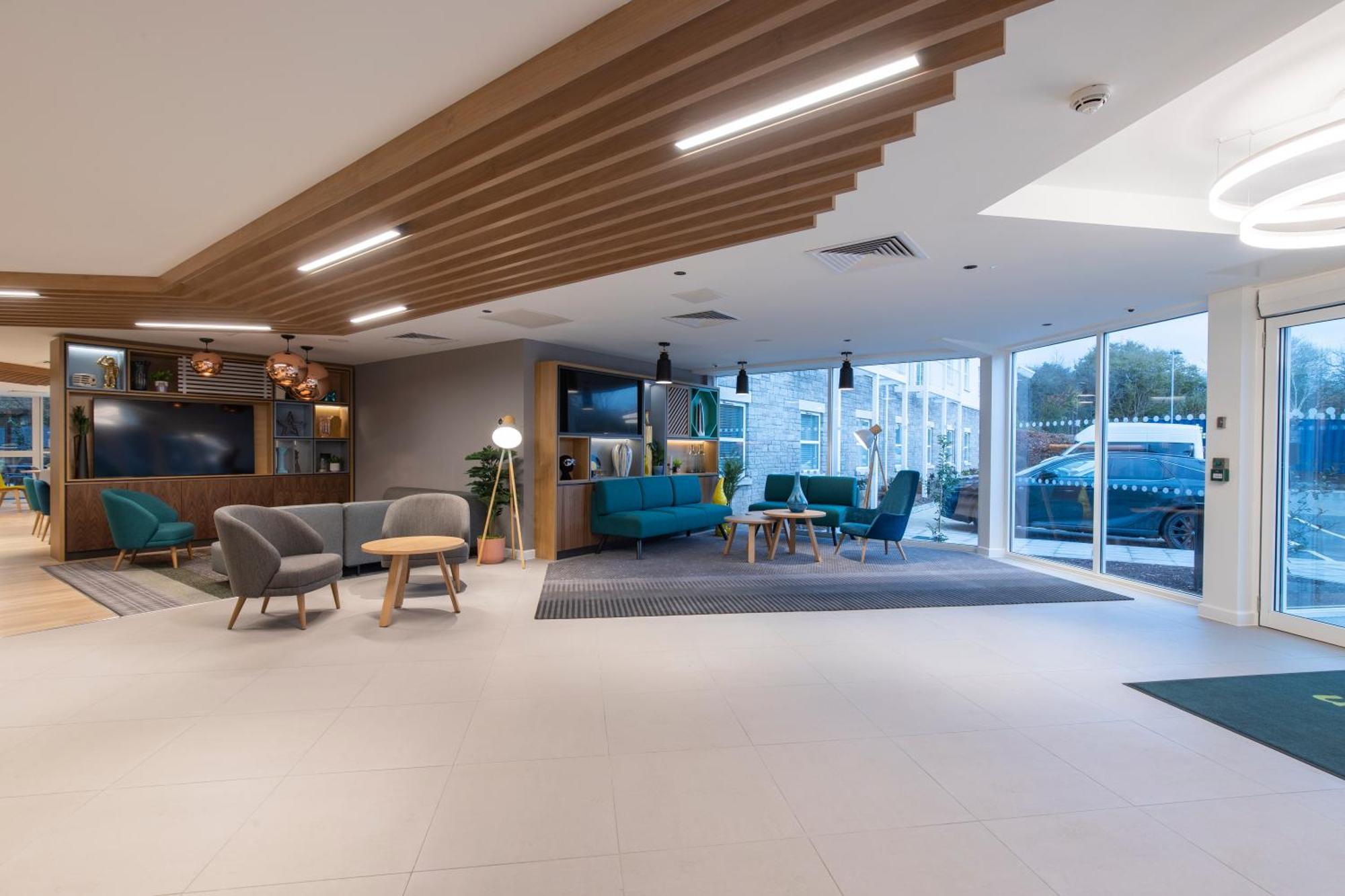 Holiday Inn Bristol Airport By Ihg Redhill  Eksteriør bilde