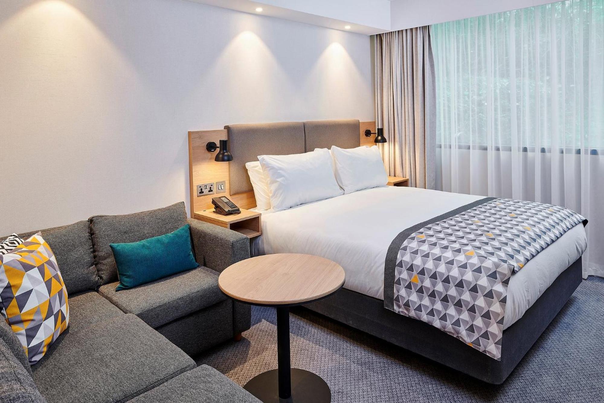 Holiday Inn Bristol Airport By Ihg Redhill  Eksteriør bilde