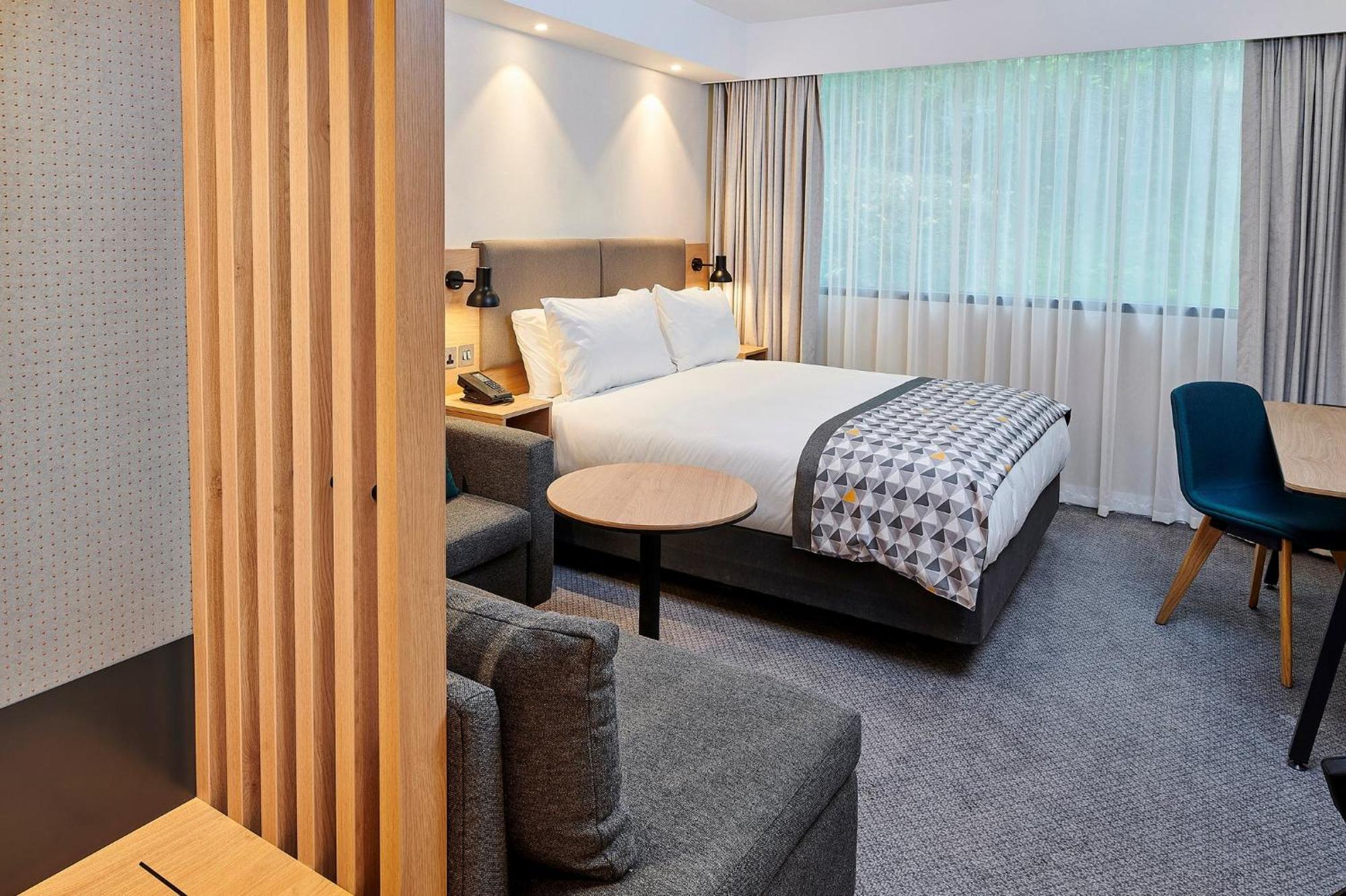 Holiday Inn Bristol Airport By Ihg Redhill  Eksteriør bilde
