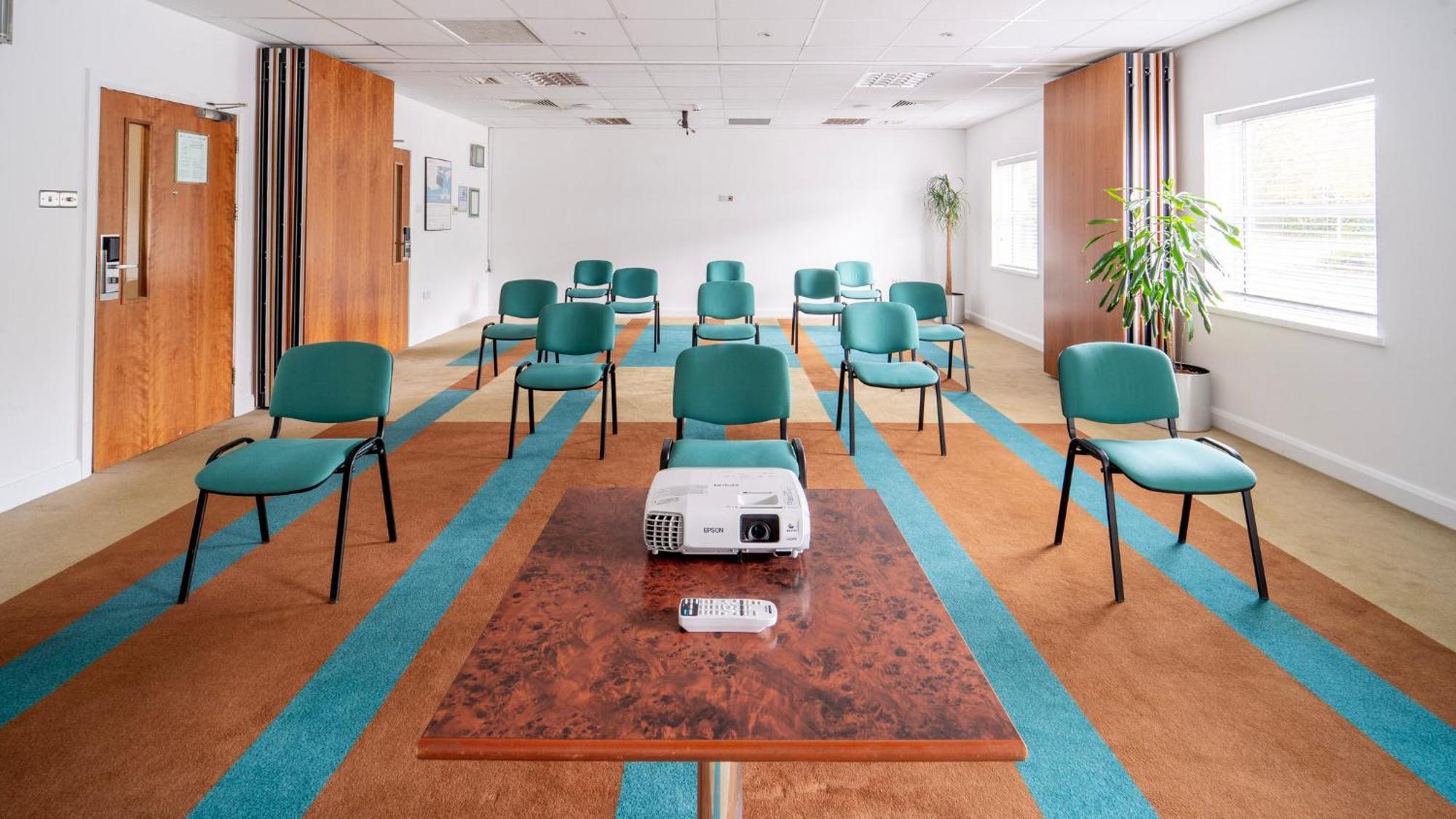 Holiday Inn Bristol Airport By Ihg Redhill  Eksteriør bilde