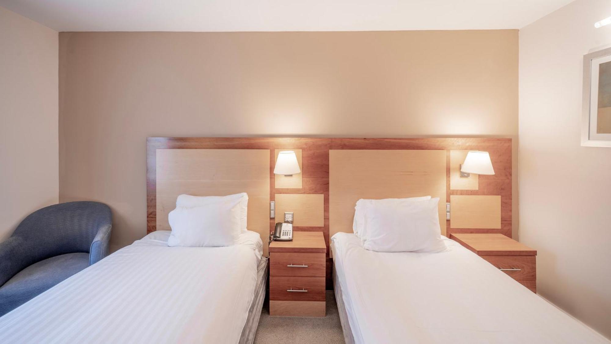 Holiday Inn Bristol Airport By Ihg Redhill  Eksteriør bilde